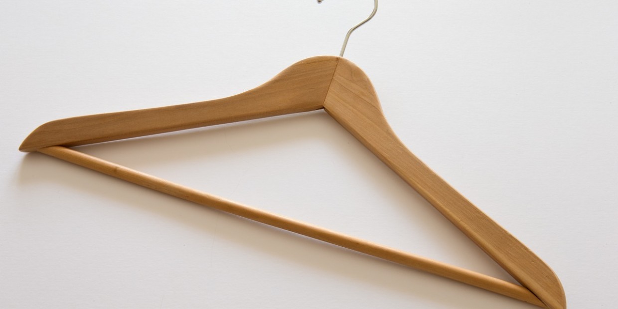 clothes-hanger-429279_1280
